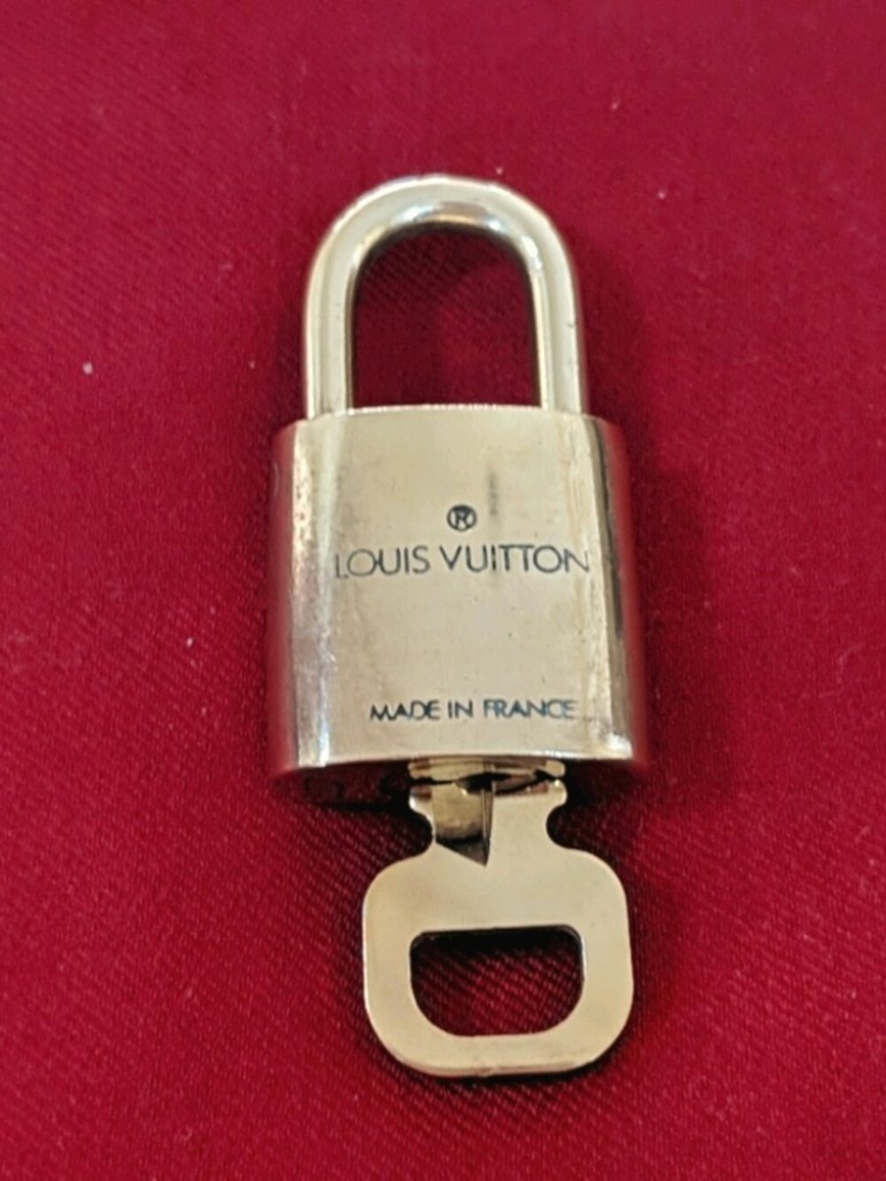 Louis Vuitton padlock and key vintage #307 - Picture 2 of 5